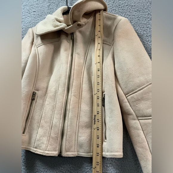 Guess Jacket Womens Medium Beige Faux Leather Fur Long Sleeve Full Zip C… - Picture 8 of 13